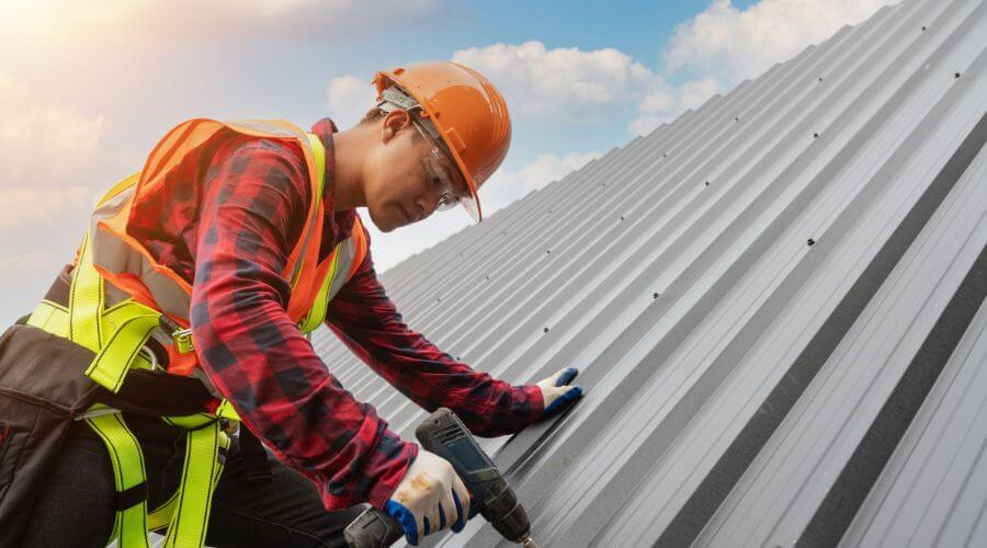Expert top industrial roofings services in Attica, MI